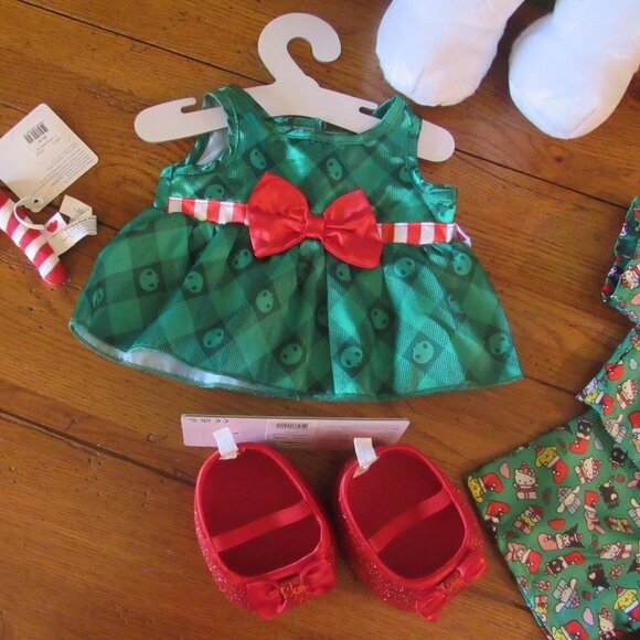 NWT Build a Bear Hello Kitty Sanrio Kuromi Christmas Lot Clothes Dress Shoes PJs - Picture 3 of 15